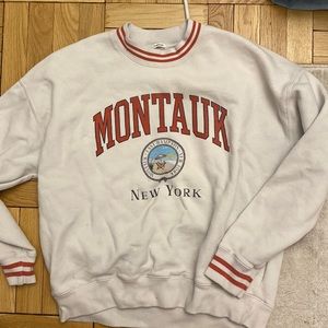 Abercrombie & Fitch Montauk graphic crew neck